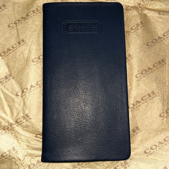 Coach Vintage Address Book - Picture 2 of 9